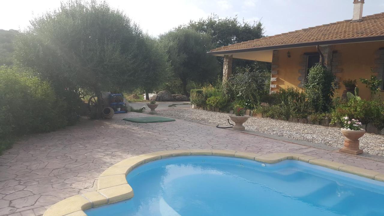 B&B Casa Vacanza Centro Sardegna Sorgono Eksteriør bilde
